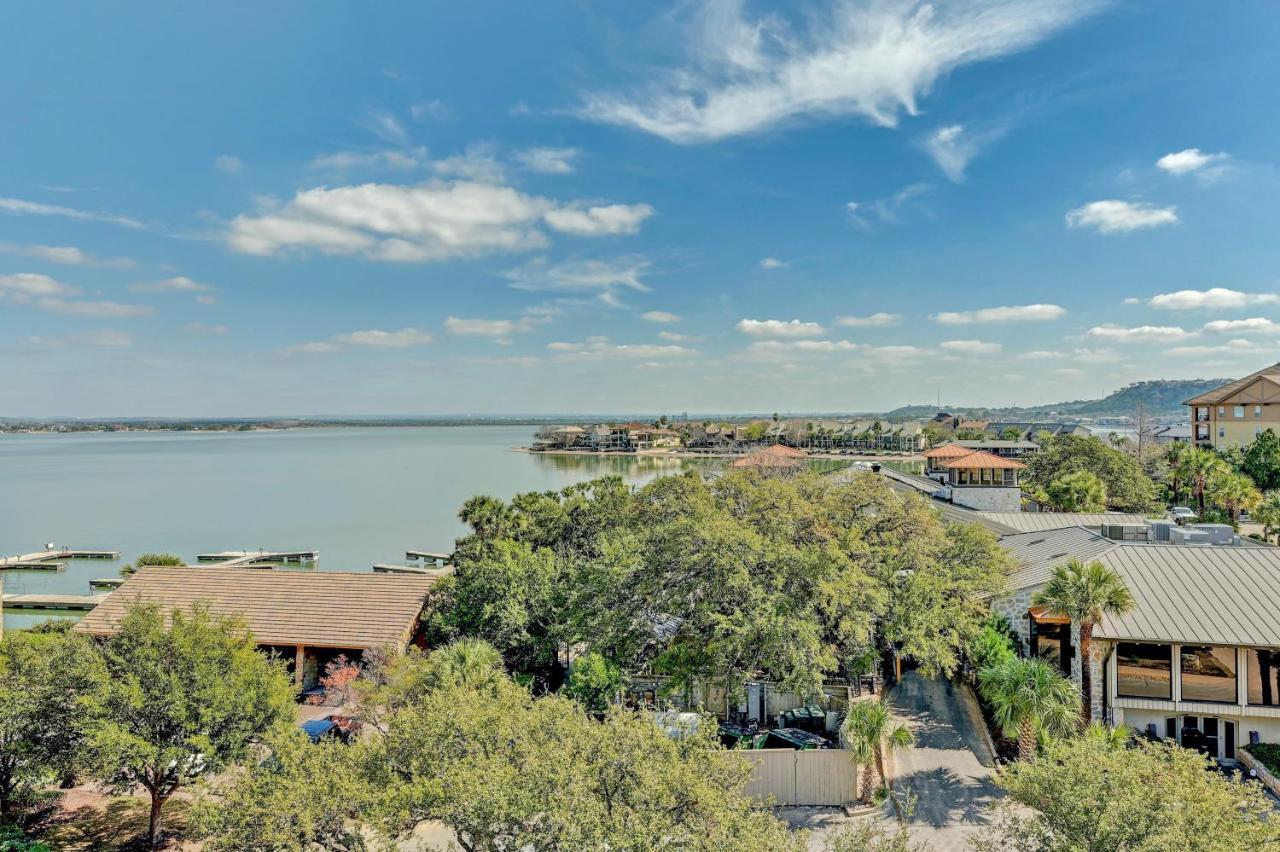 Stylish Corner Condo With Incredible Views Of Lake Lbj With Large Outdoor Patio Horseshoe Bay Extérieur photo